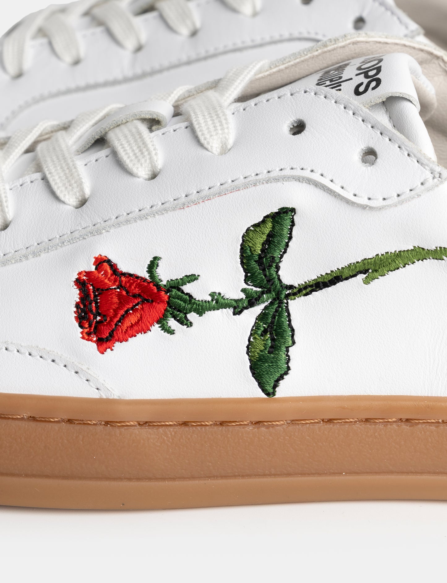 VENAN YNES WHITE (36-43)