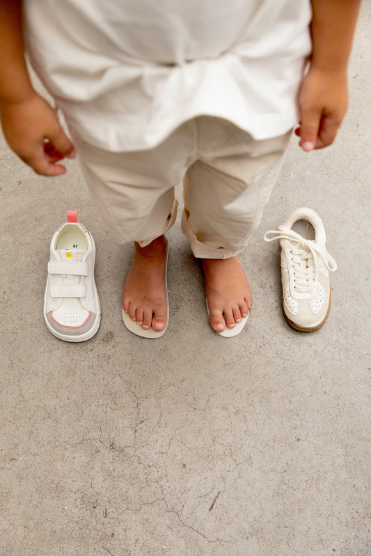 Greek and square foot types showing toe length
