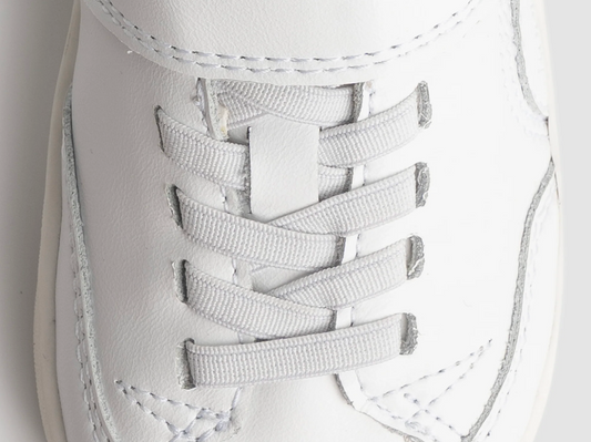 elastic laces on kids' shoes