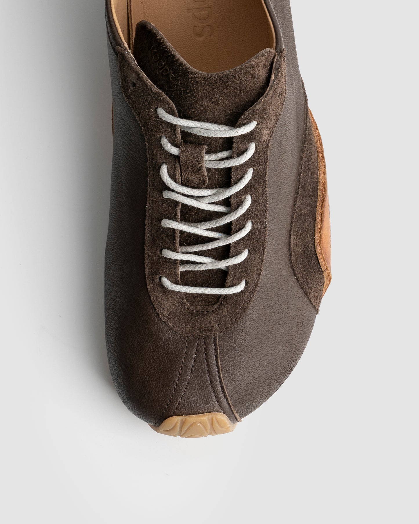 Zen nappa barefoot sneaker dark wood