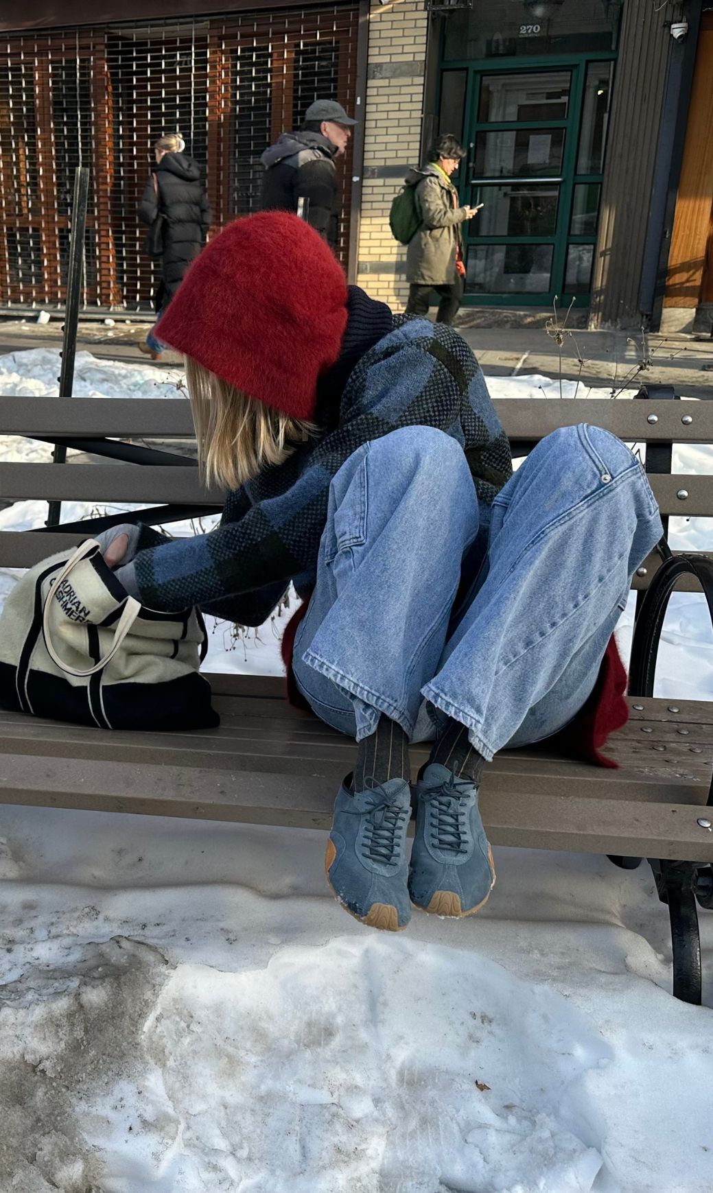 Zen barefoot sneaker ocean