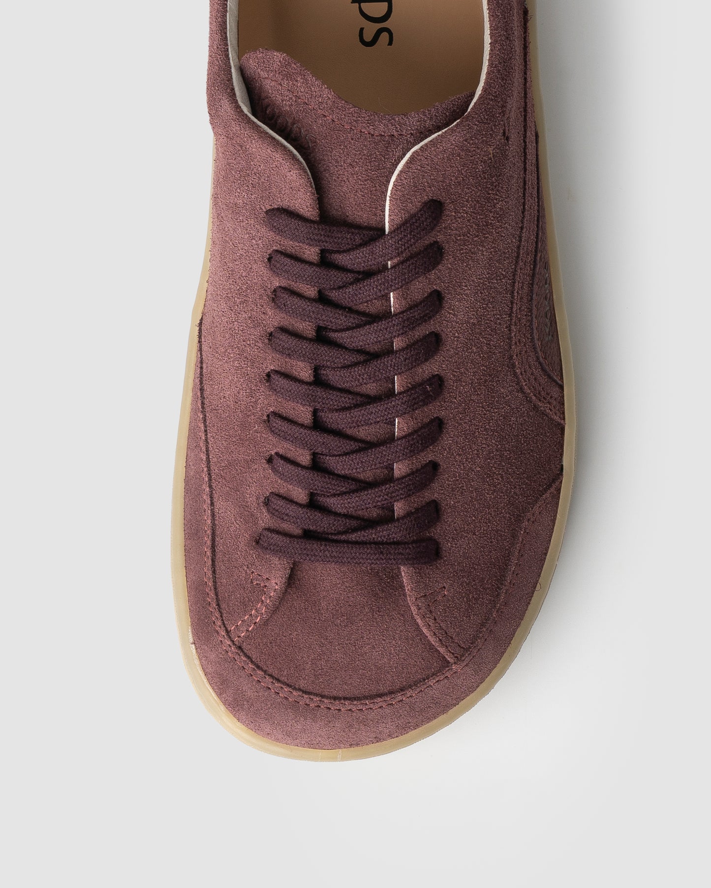 Kai barefoot sneaker wine