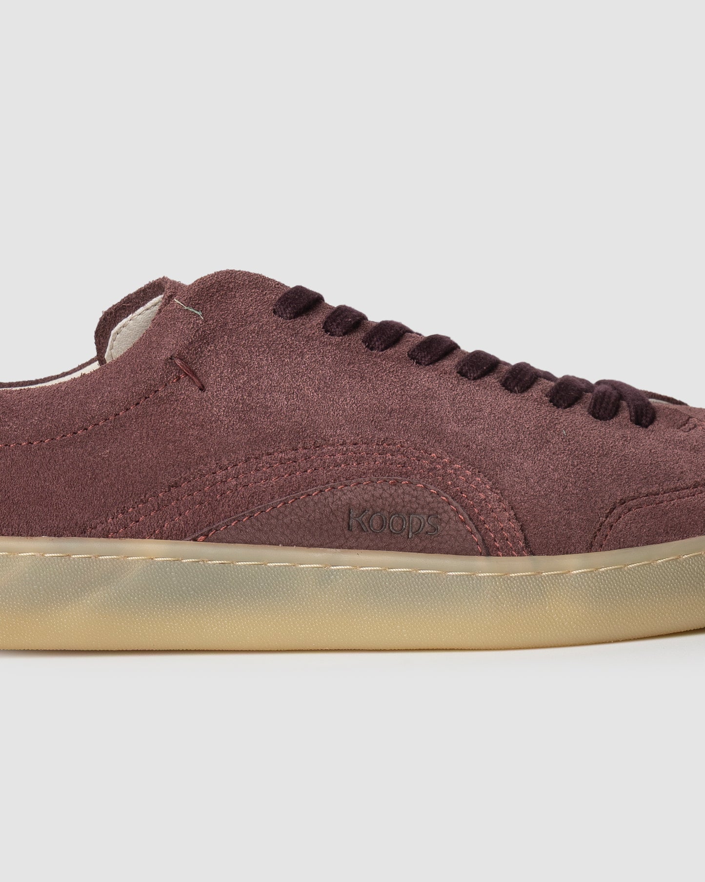 Kai barefoot sneaker wine