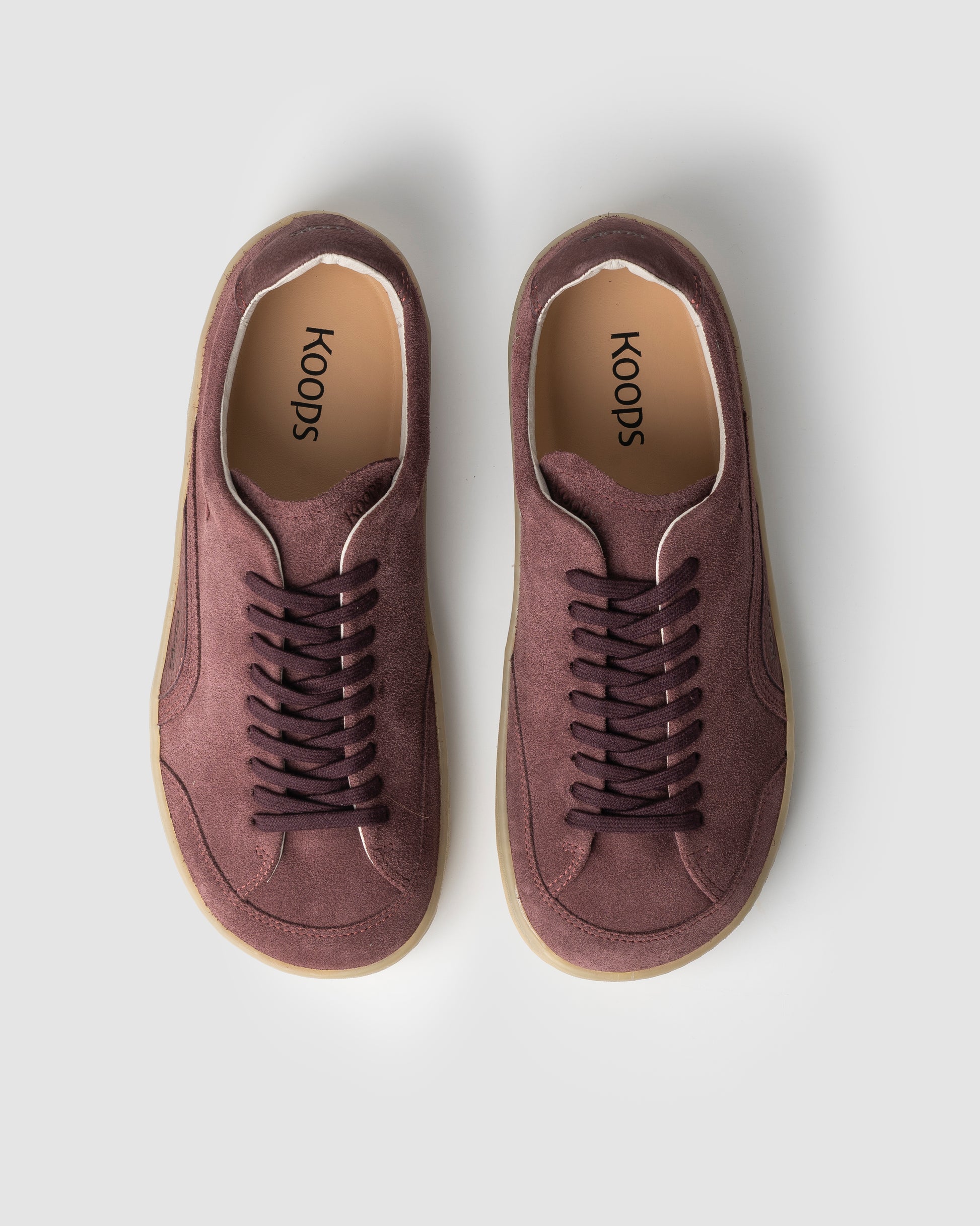 Kai barefoot sneaker wine