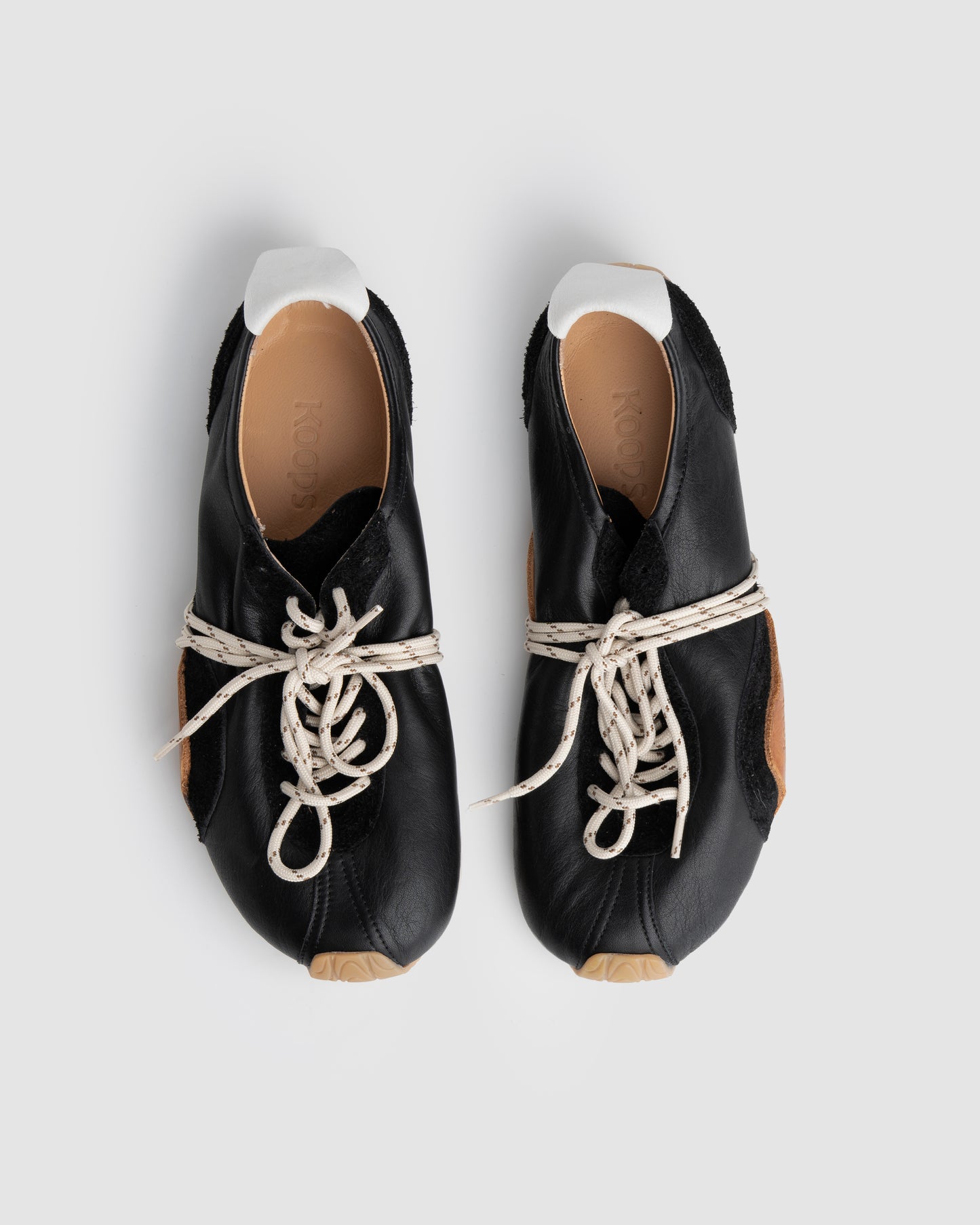 Zen nappa barefoot sneaker coal