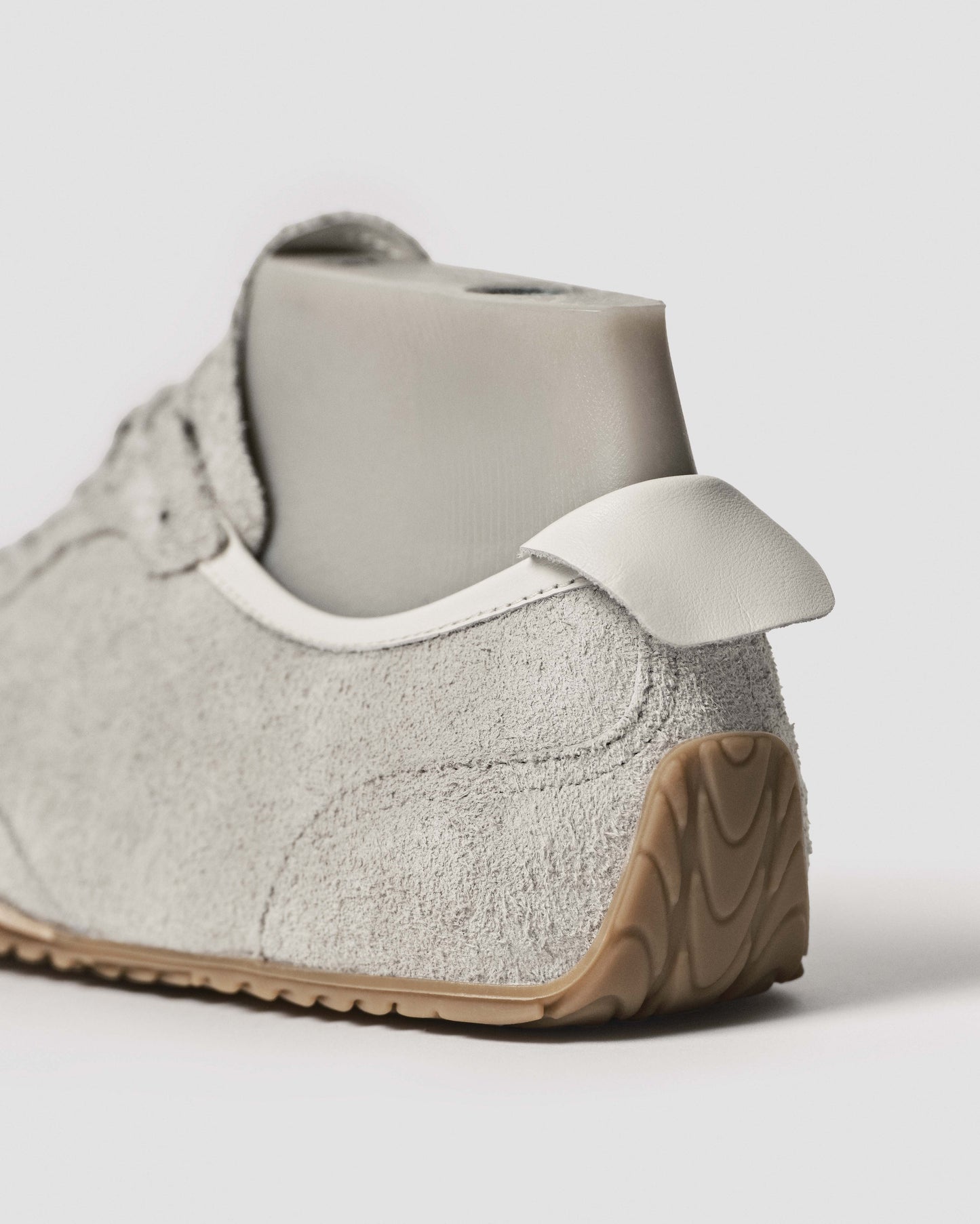 Zen barefoot sneaker ice