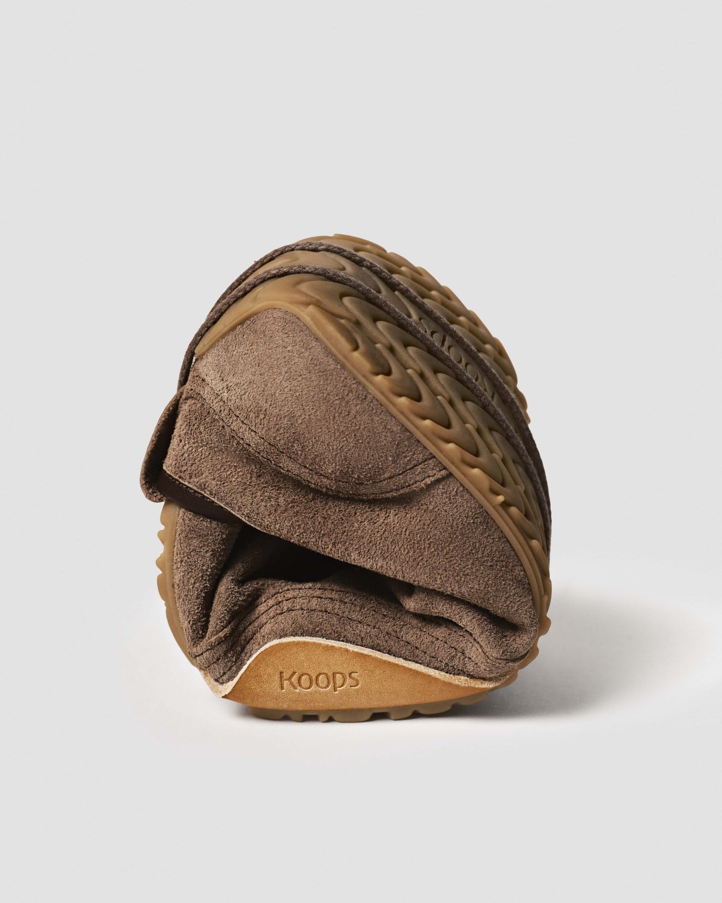 Zen barefoot sneaker wood